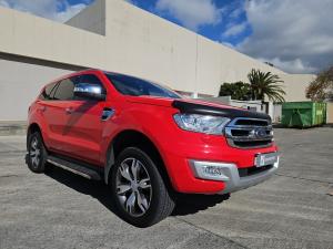 Ford Everest 3.2TDCi 4WD Limited - Image 1