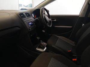 Volkswagen Polo Vivo hatch 1.6 Comfortline auto - Image 7