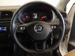 Volkswagen Polo Vivo hatch 1.6 Comfortline auto - Image 8
