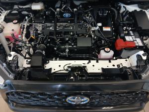 Toyota Corolla Cross 1.8 Hybrid XS - Image 15