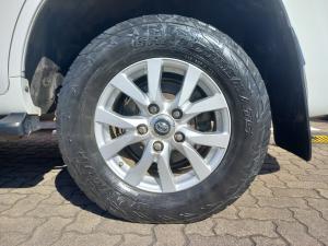 Toyota Land Cruiser 200 4.5D-4D V8 VX-R - Image 12