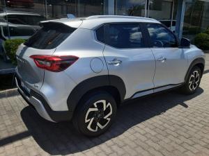 Nissan Magnite 1.0T Acenta CVT - Image 2
