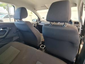 Volkswagen Polo Vivo 1.4 Comfortline - Image 15