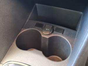 Volkswagen Polo Vivo 1.4 Comfortline - Image 9