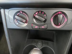 Volkswagen Polo Vivo 1.6 Comfortline TIP - Image 16