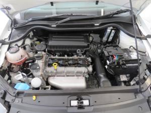 Volkswagen Polo Vivo 1.6 Comfortline TIP - Image 22