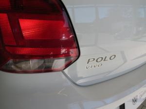 Volkswagen Polo Vivo 1.6 Comfortline TIP - Image 23