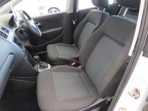 Volkswagen Polo Vivo 1.6 Comfortline TIP - Image 6