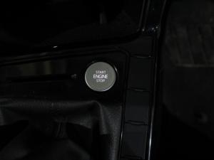 Volkswagen Polo 1.6 Life - Image 22