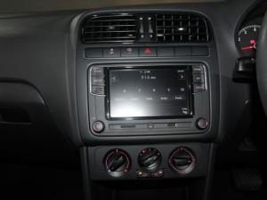 Volkswagen Polo Vivo 1.6 Comfortline TIP - Image 11