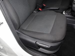 Volkswagen Polo Vivo 1.6 Comfortline TIP - Image 17