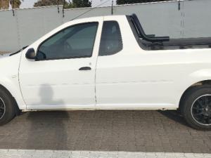 Nissan NP200 1.6 Safety PackS/C - Image 16
