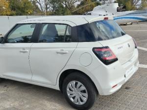 Suzuki Swift 1.2 GL - Image 20
