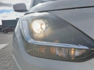 Suzuki Swift 1.2 GL - Image 21
