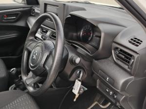 Suzuki Swift 1.2 GL - Image 9