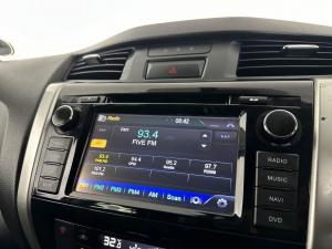 Nissan Navara 2.3D LE automatic D/C - Image 6
