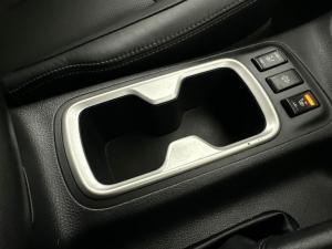 Nissan Navara 2.3D LE automatic D/C - Image 9