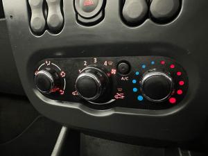 Nissan NP200 1.6 Safety PackS/C - Image 8