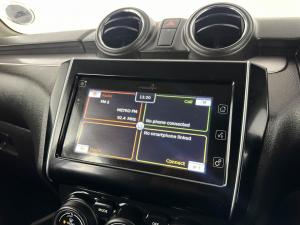 Suzuki Swift 1.2 GLX AMT - Image 6