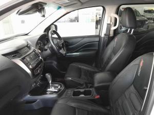 Nissan Navara 2.5DDTI PRO-4X 4X4 automatic D/C - Image 11