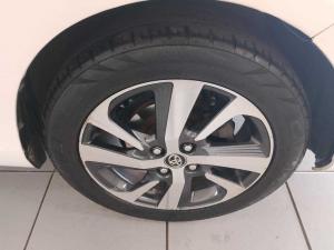 Toyota Yaris 1.5 XS CVT 5-Door - Image 5
