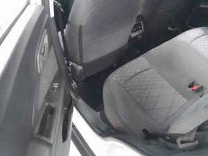 Mahindra XUV3XO 1.2T MX3 automatic - Image 19