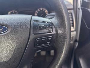 Ford Ranger 2.2TDCI XLSS/C - Image 14