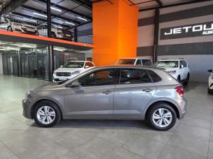 Volkswagen Polo 1.0 TSI Comfortline - Image 5