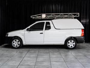 Nissan NP200 1.6i safety pack (aircon) - Image 6