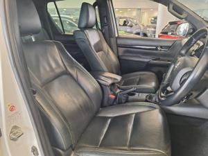 Toyota Hilux 2.8GD-6 double cab 4x4 Legend 50 - Image 11