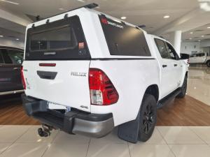 Toyota Hilux 2.8GD-6 double cab 4x4 Legend 50 - Image 3