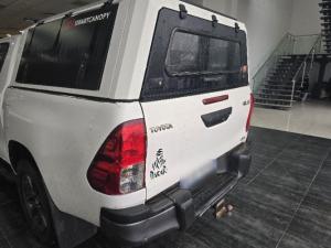 Toyota Hilux 2.8GD-6 double cab 4x4 Legend 50 - Image 4