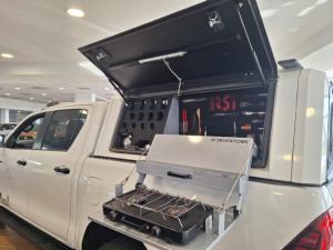 Toyota Hilux 2.8GD-6 double cab 4x4 Legend 50 - Image 4