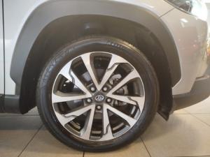 Toyota Corolla Cross 1.8 XR - Image 14