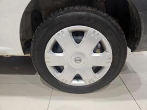 Nissan NP200 1.6i safety pack (aircon) - Image 9