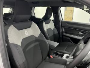 Renault Duster 1.3T Zen - Image 9