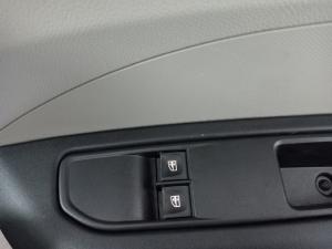 Renault Triber 1.0 Express panel van - Image 9