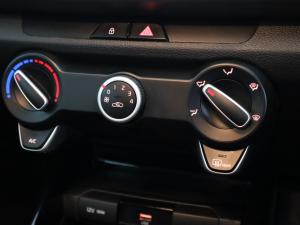 Kia Rio hatch 1.2 LS - Image 14