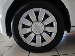 Volkswagen up! move up! 5-door 1.0 - Image 12