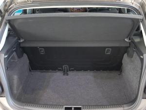 Volkswagen Polo Vivo hatch 1.4 Comfortline - Image 25