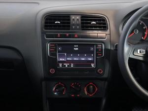 Volkswagen Polo Vivo hatch 1.6 Comfortline auto - Image 18