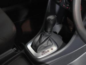 Volkswagen Polo Vivo hatch 1.6 Comfortline auto - Image 15