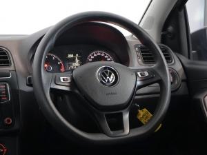 Volkswagen Polo Vivo hatch 1.6 Comfortline auto - Image 20