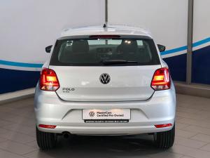 Volkswagen Polo Vivo hatch 1.6 Comfortline auto - Image 9