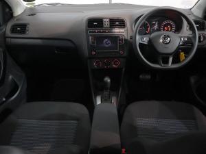 Volkswagen Polo Vivo hatch 1.6 Comfortline auto - Image 13