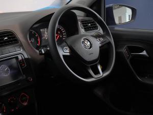 Volkswagen Polo Vivo hatch 1.6 Comfortline auto - Image 21