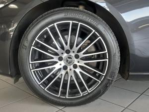 Mercedes-Benz C-Class C200 Avantgarde - Image 3
