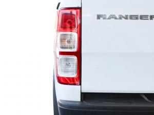 Ford Ranger 2.2TDCi (aircon) - Image 11