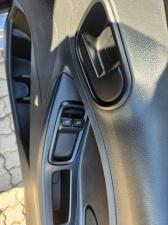 Ford Figo hatch 1.5 Ambiente - Image 16