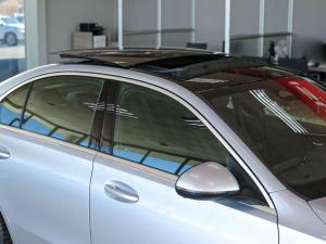 Mercedes-Benz C-Class C200 Avantgarde - Image 10